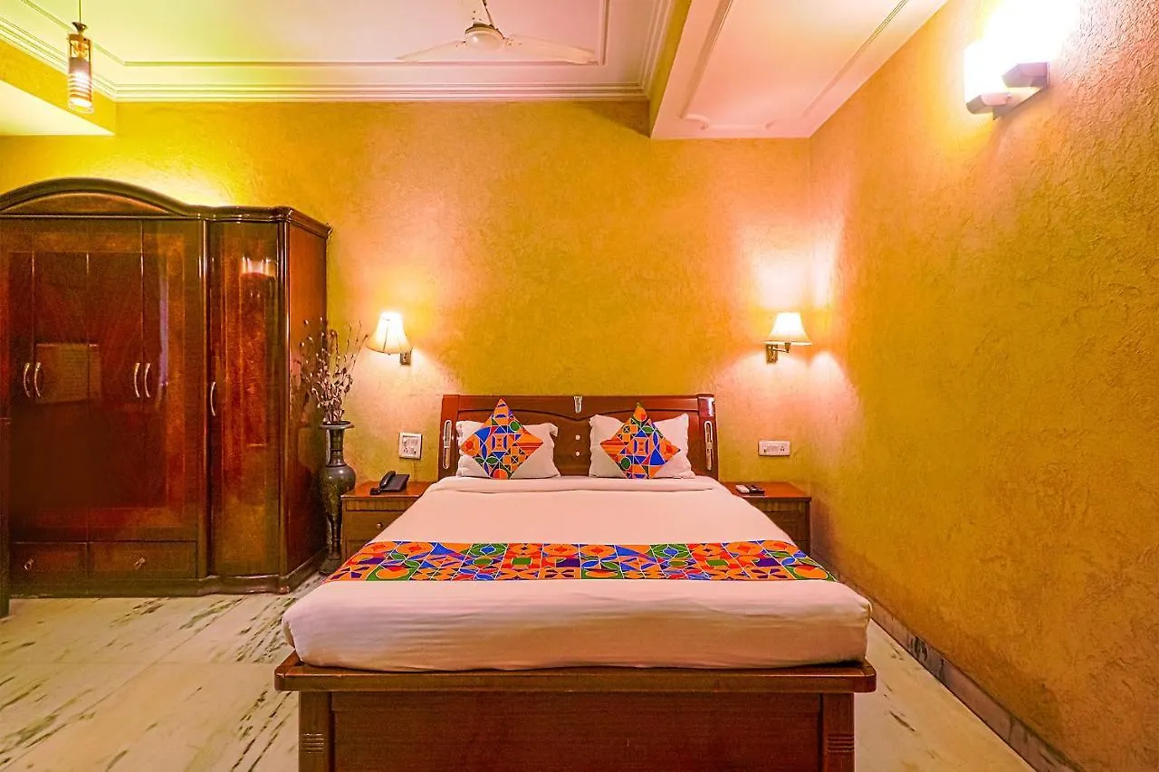 Oyo Flagship 80806 Hotel Perfect Inn New Delhi 3*,  India